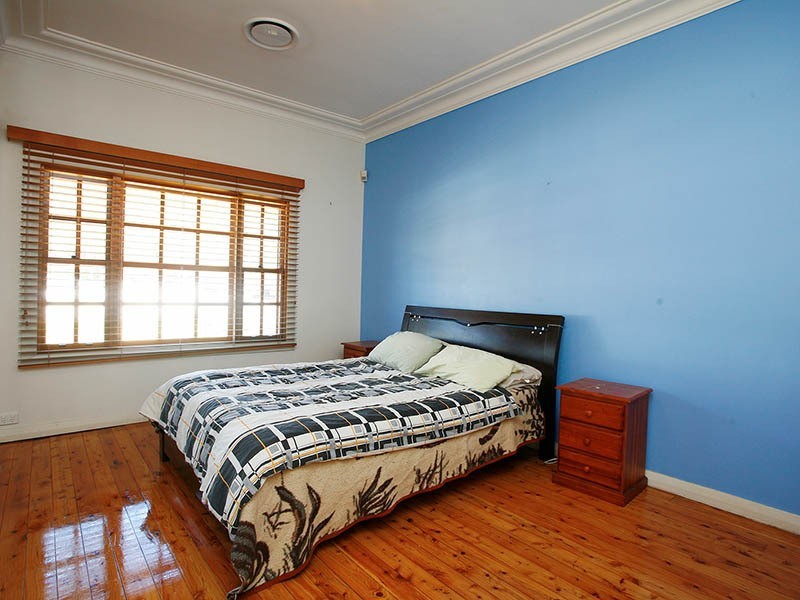 4 Braesmere Road, Panania NSW 2213