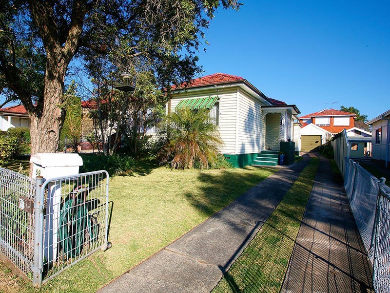 59 Hilton Avenue, Roselands NSW 2196