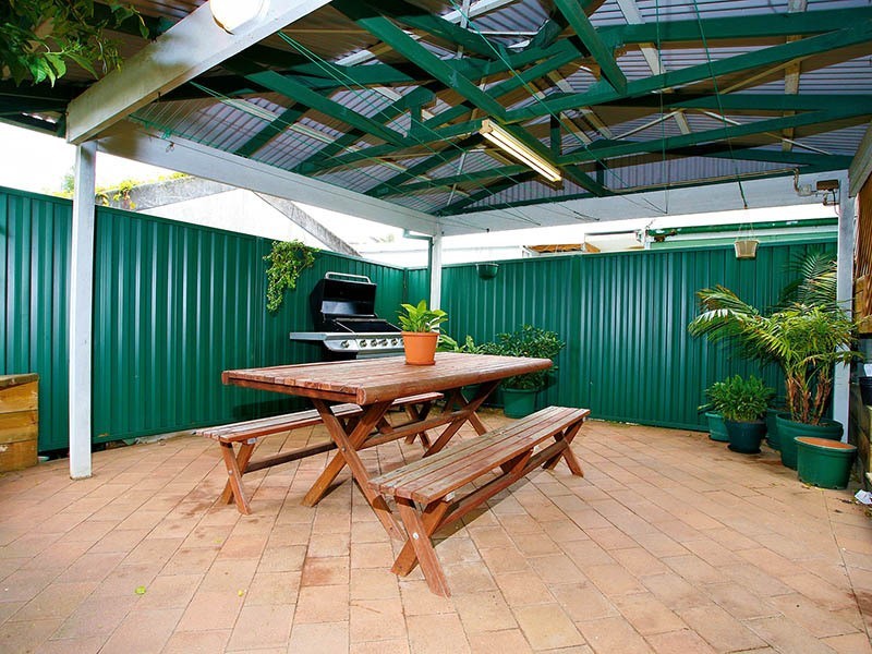 10 Smee Avenue, Roselands NSW 2196