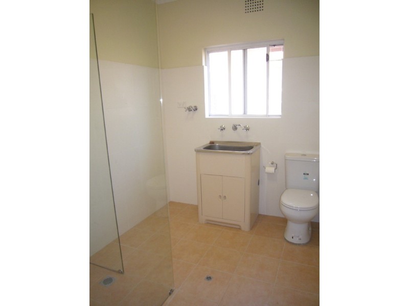 1/241 Kingsgrove Road, Kingsgrove NSW 2208