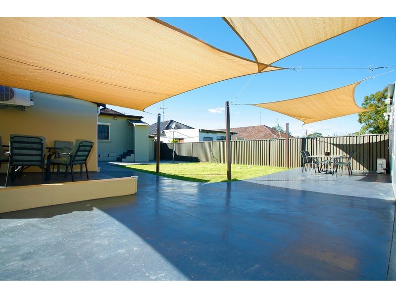 26 Rogers Street, Roselands NSW 2196