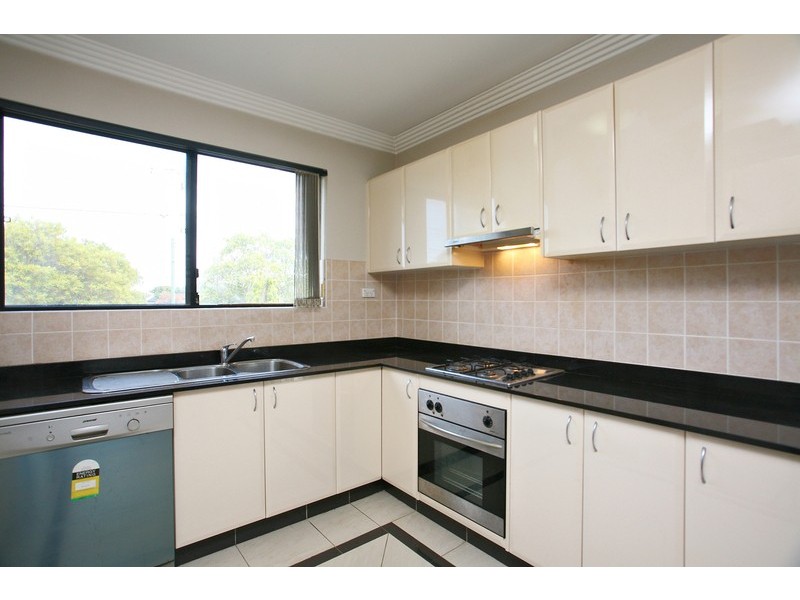 49 Albion Street, Roselands NSW 2196