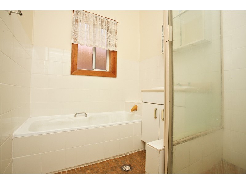 135 Morts Road, Mortdale NSW 2223