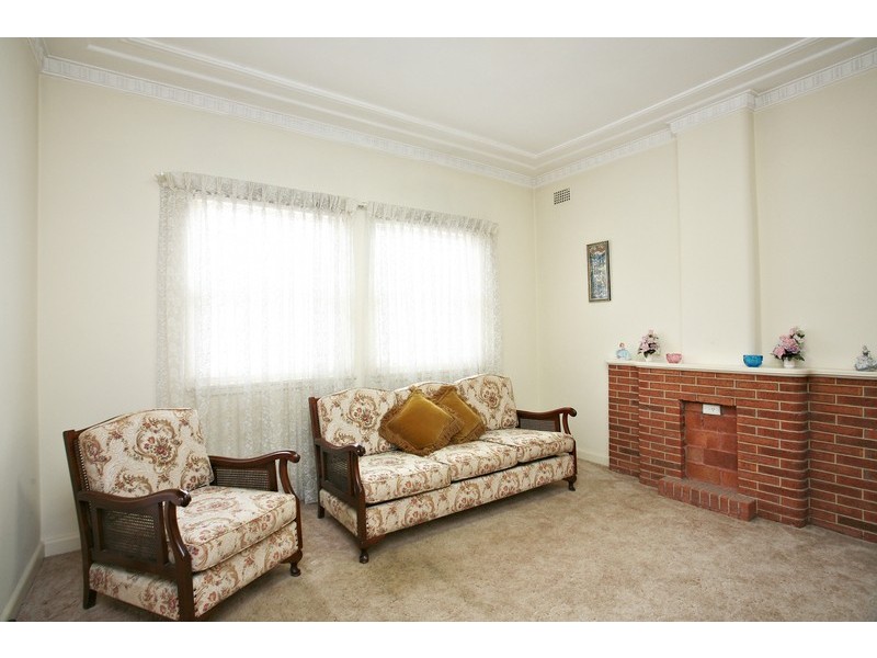 22 Illawarra Parade, Beverly Hills NSW 2209