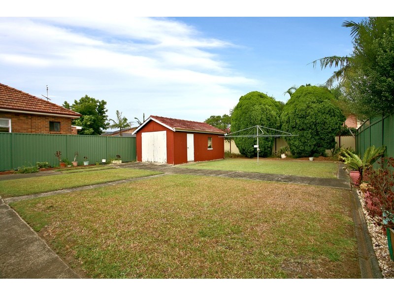 22 Illawarra Parade, Beverly Hills NSW 2209