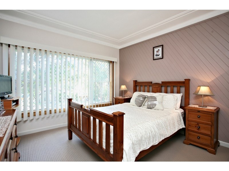 19 Clarke Nrth Street, Peakhurst NSW 2210