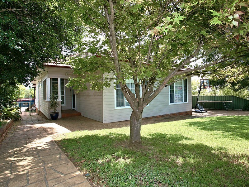 13 Narwee Avenue, Narwee NSW 2209