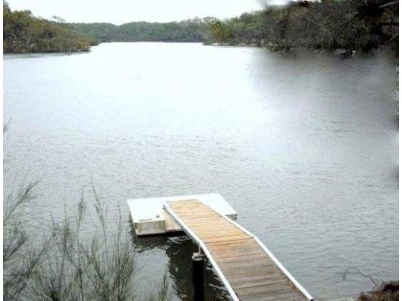 18 Moons Avenue, Lugarno NSW 2210