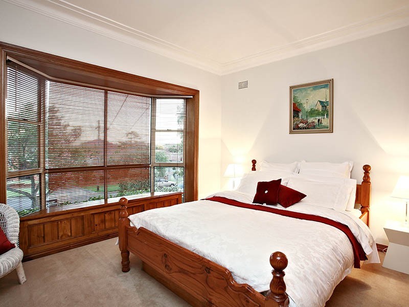 5 Westella Avenue, Roselands NSW 2196