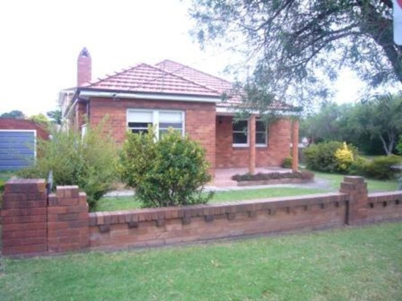 40 Colwell Street, Kingsgrove NSW 2208