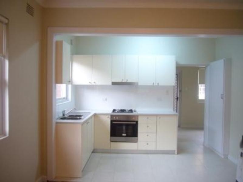 40 Colwell Street, Kingsgrove NSW 2208