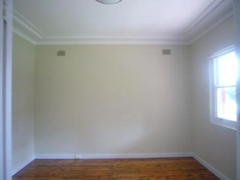 40 Colwell Street, Kingsgrove NSW 2208