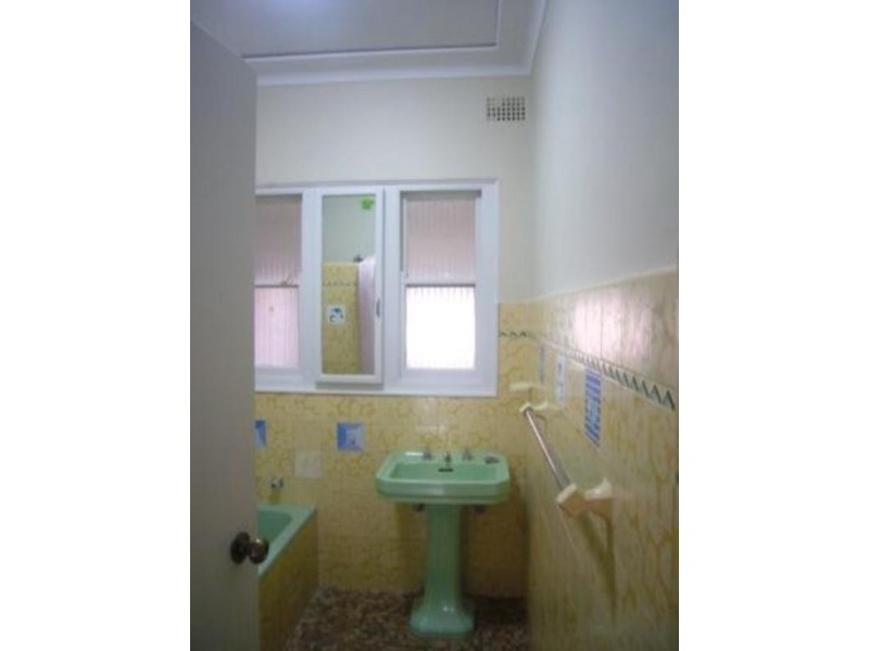 40 Colwell Street, Kingsgrove NSW 2208