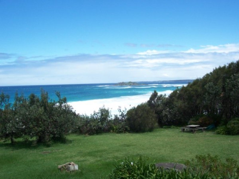 111 Sunset Strip Street, Manyana NSW 2539