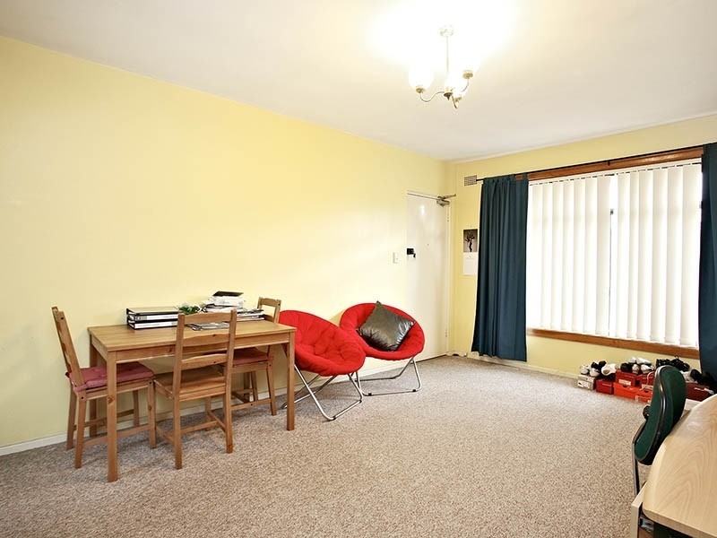 12/8-12 Parry Avenue, Narwee NSW 2209