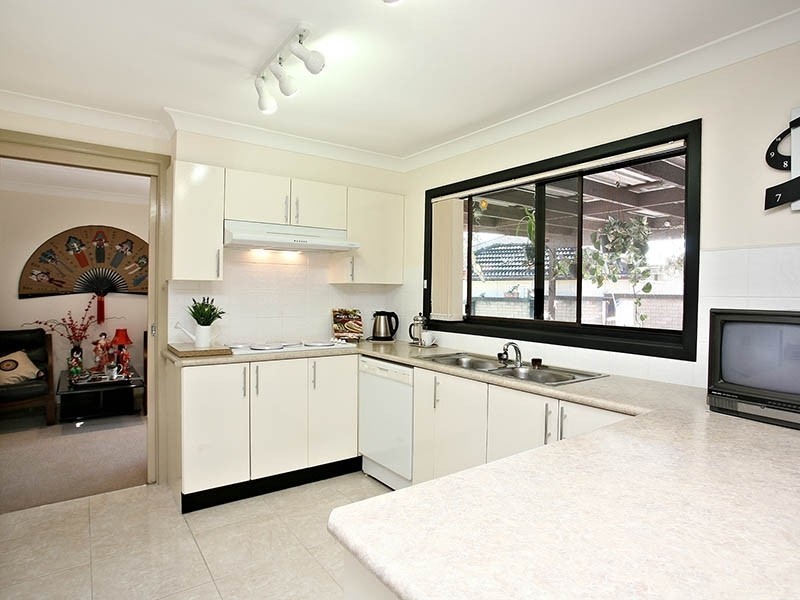 7a Rogers Street, Roselands NSW 2196