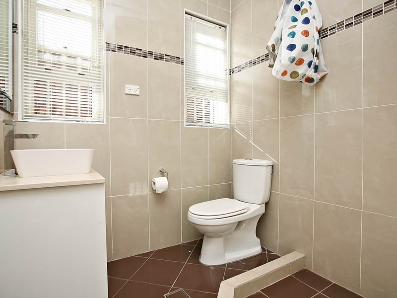 22 Warne Crescent, Beverly Hills NSW 2209