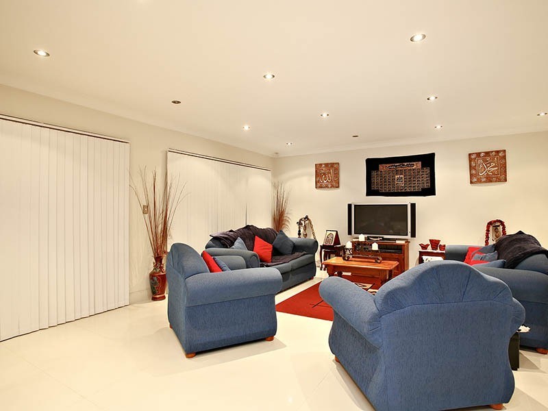 8/1 Hillview Street, Roselands NSW 2196