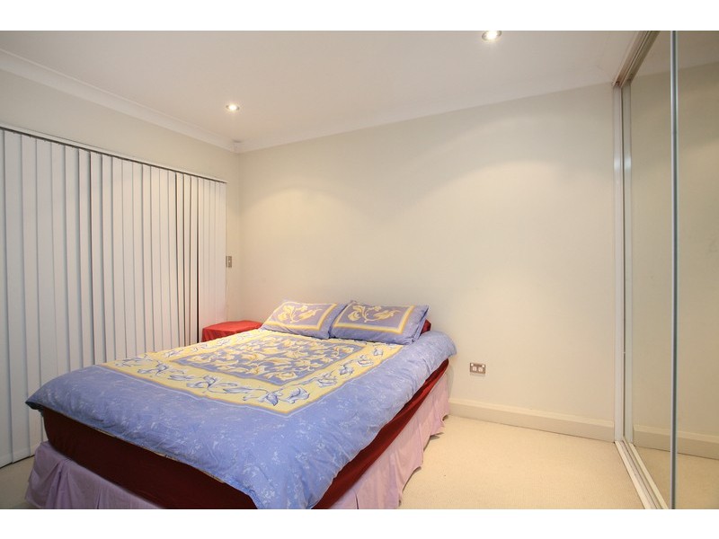 8/1 Hillview Street, Roselands NSW 2196