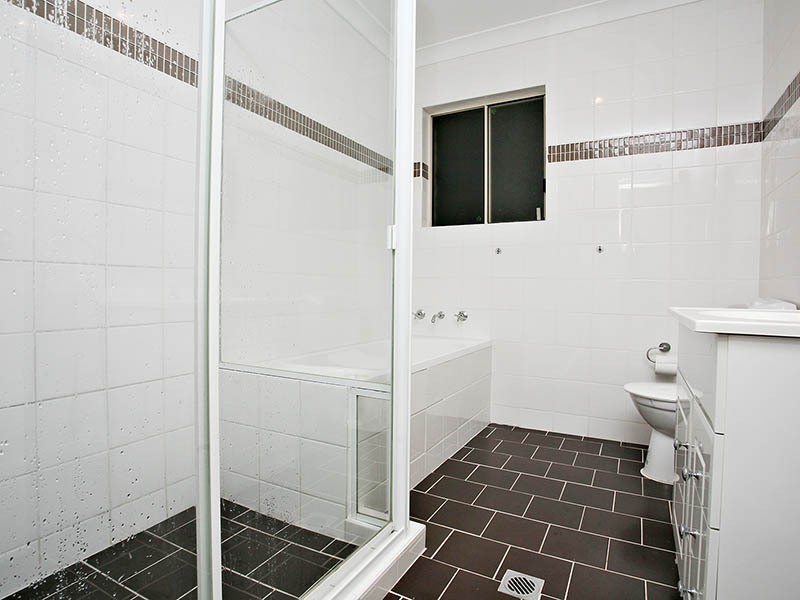 8/1 Hillview Street, Roselands NSW 2196