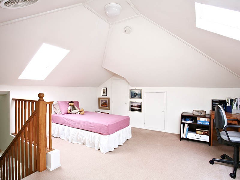 19 Jordan Avenue, Beverly Hills NSW 2209