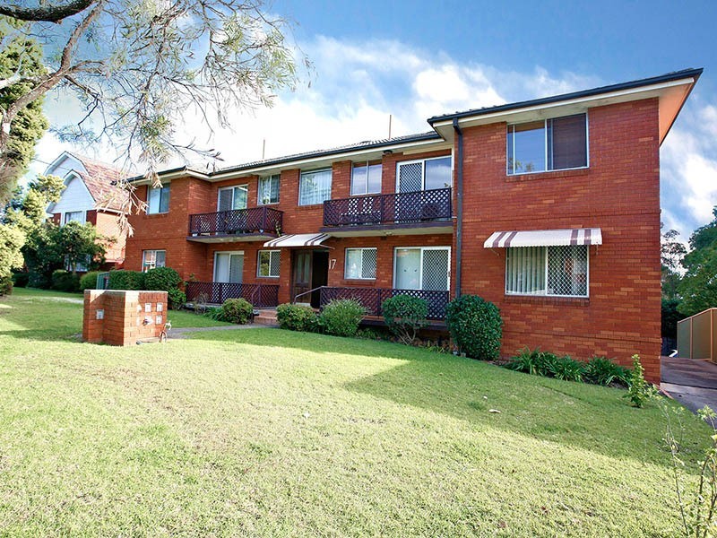 8/17 Parry Avenue, Narwee NSW 2209