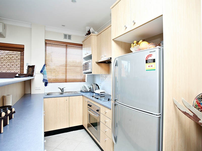 8/17 Parry Avenue, Narwee NSW 2209