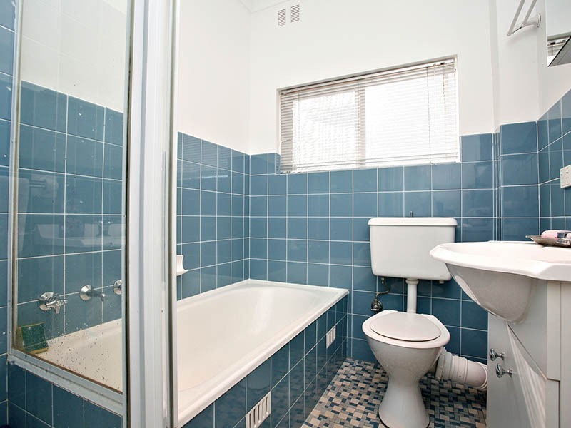 8/17 Parry Avenue, Narwee NSW 2209