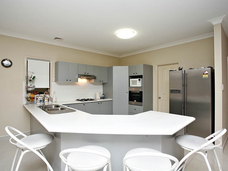 28 Lundy Avenue, Kingsgrove NSW 2208