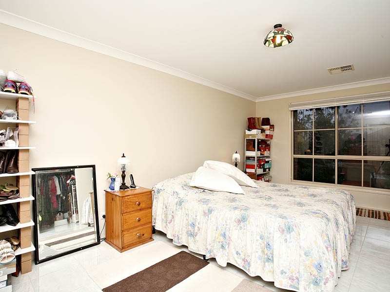 28 Lundy Avenue, Kingsgrove NSW 2208