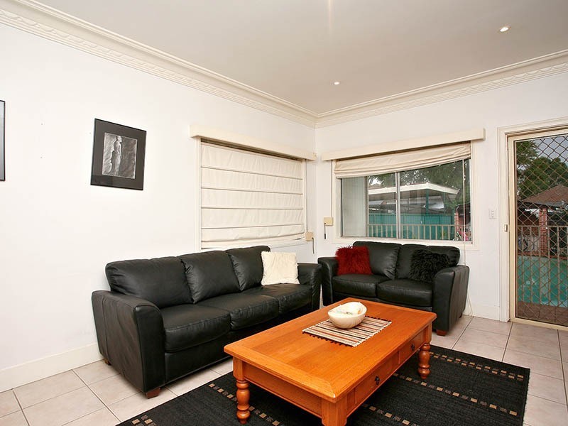 4 Ludgate Street, Roselands NSW 2196