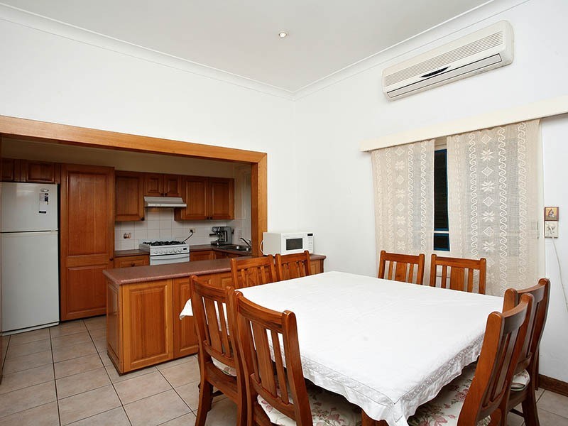 4 Ludgate Street, Roselands NSW 2196