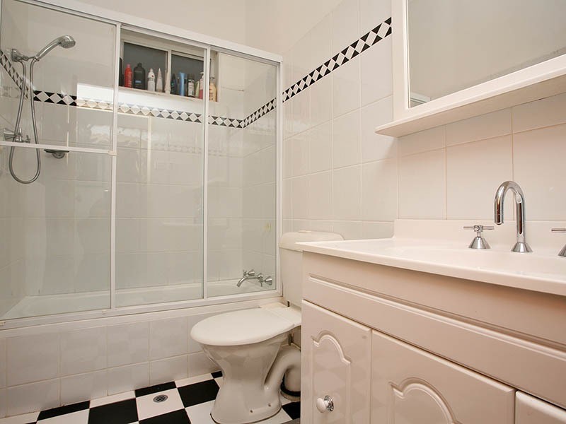 4 Ludgate Street, Roselands NSW 2196