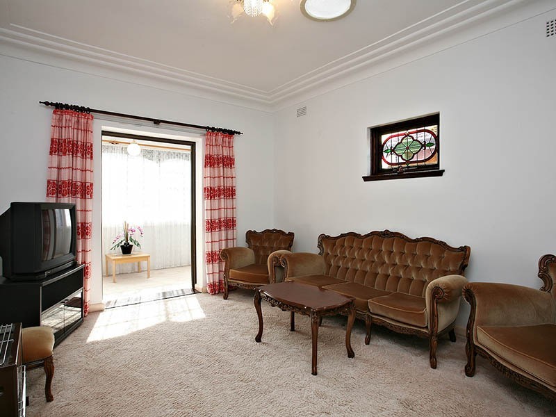 11 Bradman Street, Narwee NSW 2209