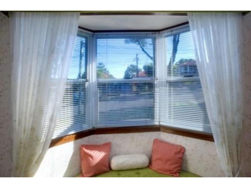 40 Rosebank Avenue, Kingsgrove NSW 2208