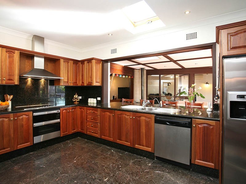 2 Kent Avenue, Roselands NSW 2196