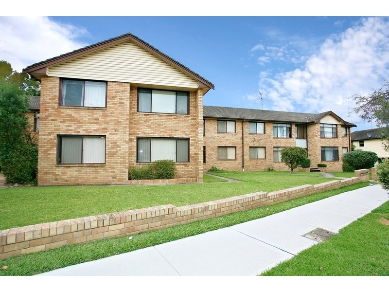 12/8-12 Parry Avenue, Narwee NSW 2209