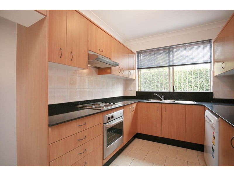 12/68-70 Bonds Road, Roselands NSW 2196