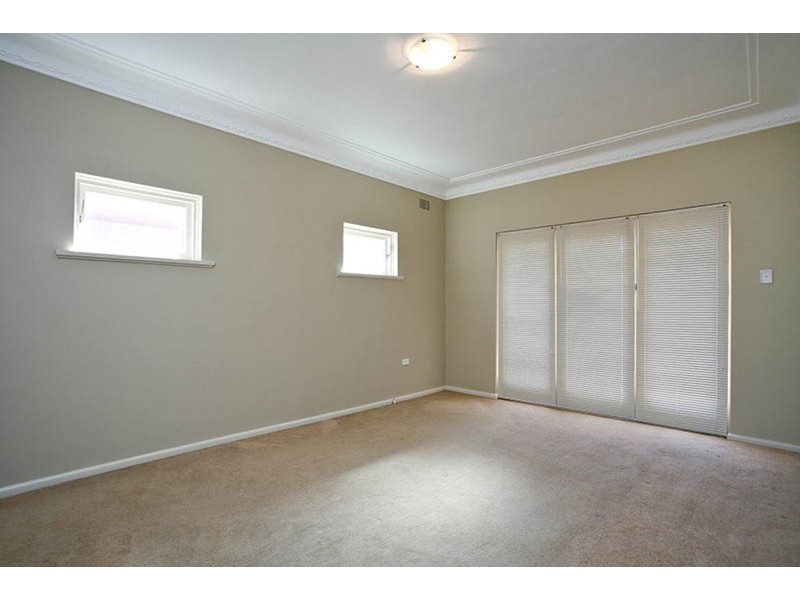 189 Bexley Road, Kingsgrove NSW 2208