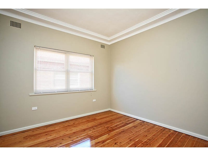 189 Bexley Road, Kingsgrove NSW 2208