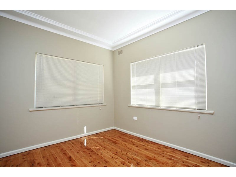 189 Bexley Road, Kingsgrove NSW 2208