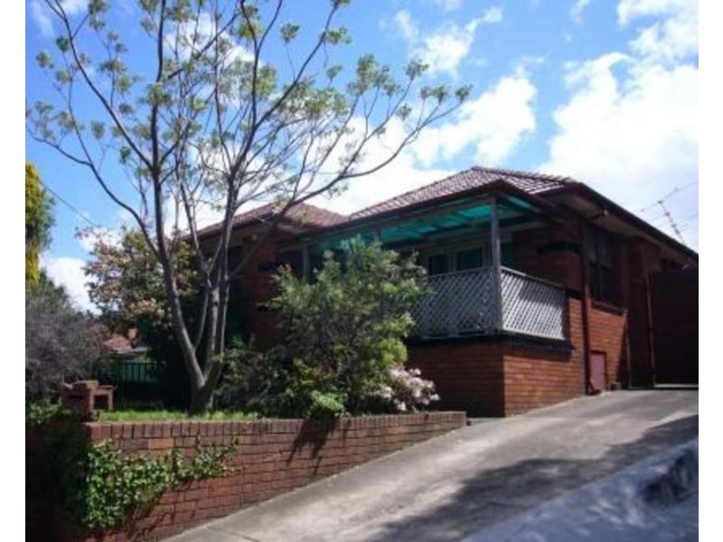 145 Moorefields Road, Roselands NSW 2196