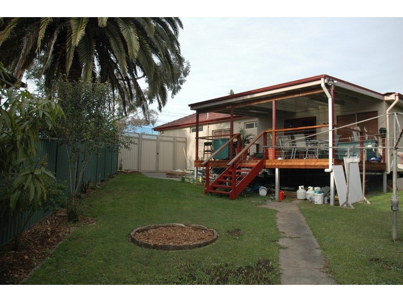 1 Gungaroo Place, Beverly Hills NSW 2209