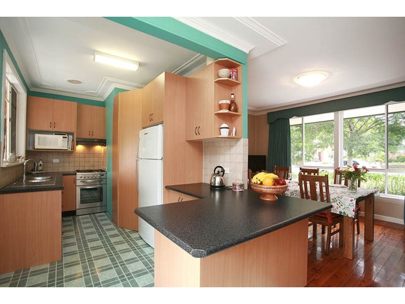 8 Wiggins Avenue, Beverly Hills NSW 2209