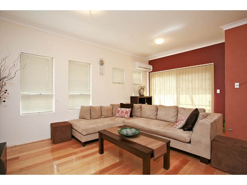 10/6-8 Morotai Avenue, Riverwood NSW 2210