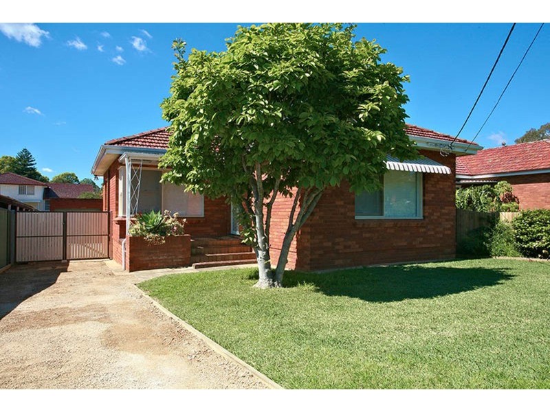 5 Bradman Street, Narwee NSW 2209