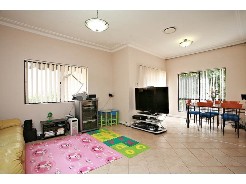 2/2 Cahill Street, Beverly Hills NSW 2209