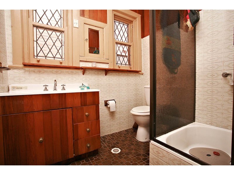 14 Warne Crescent, Beverly Hills NSW 2209