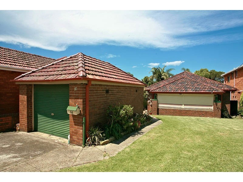 14 Warne Crescent, Beverly Hills NSW 2209