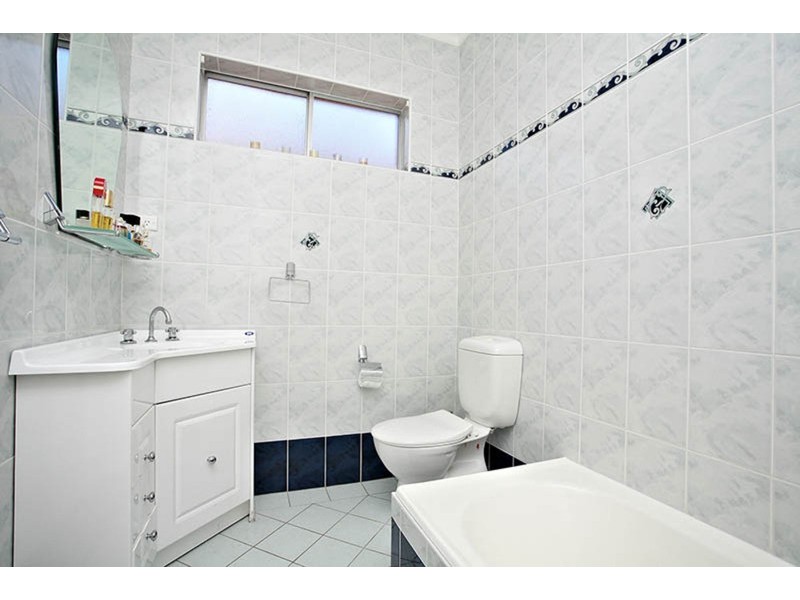 12 Burrell Street, Beverly Hills NSW 2209